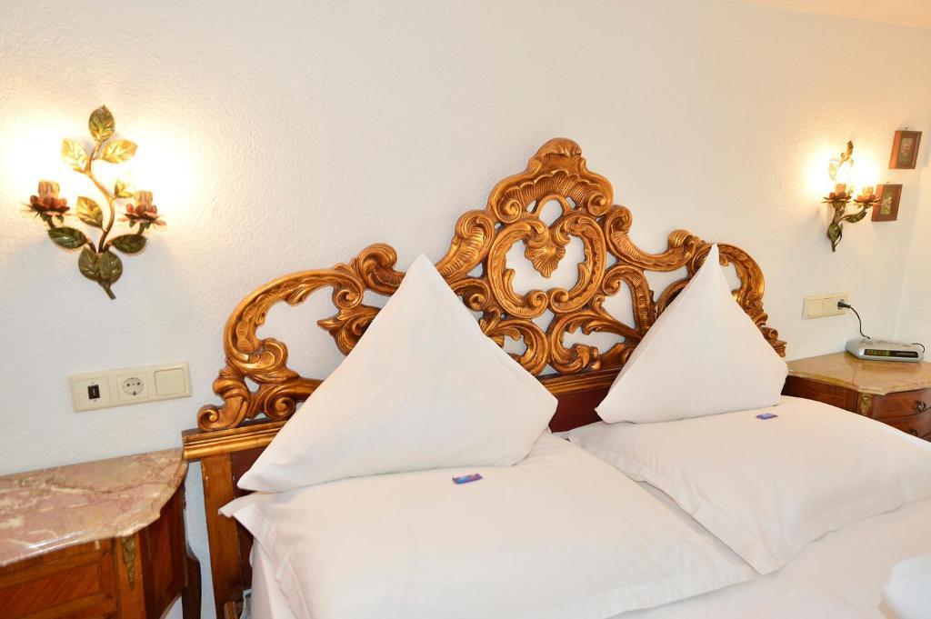 Haus Orplid Hotel Seefeld in Tirol Ruang foto